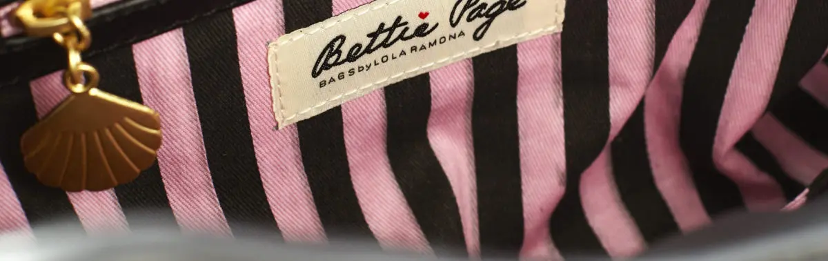 Bettie Page Black Bucket Bag - Garageland